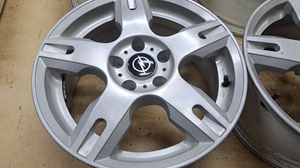 4 alufelgi orginalne opel 5x110 16"