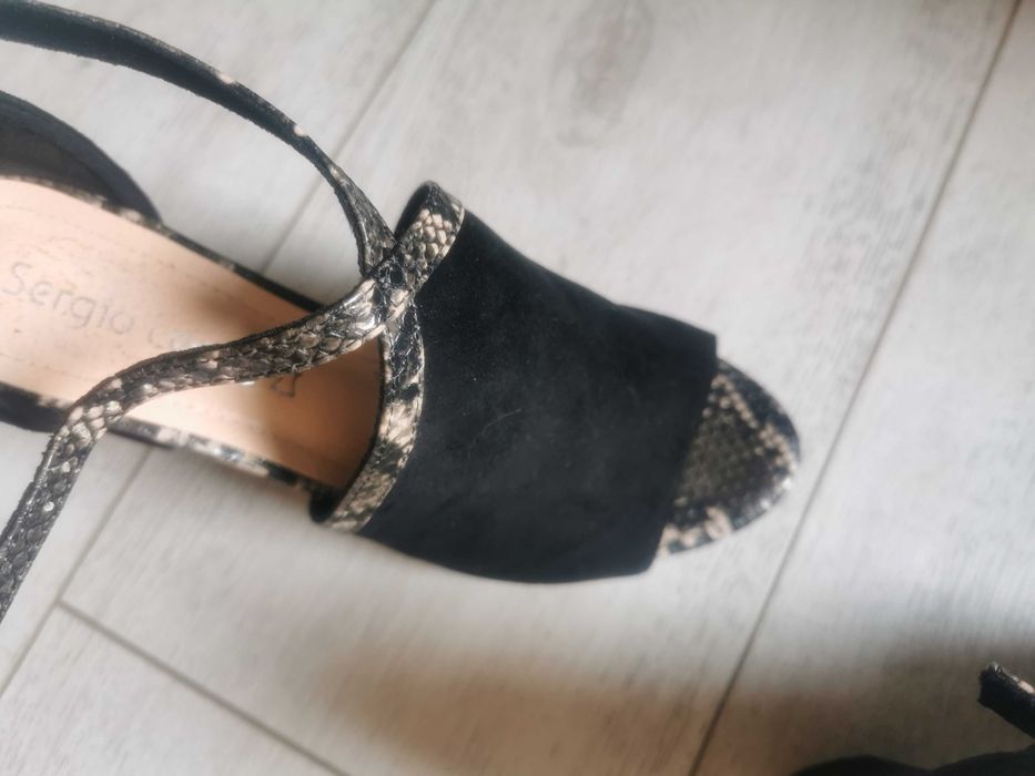 Sandały na słupku, rozm. 38,Sergio Leone