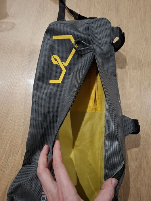 Сумка на раму Apidura Expedition Frame Pack (6.5L TALL)