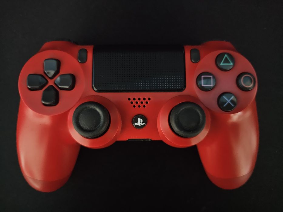 PS4 Pro 1TB + Comando Original + RDR2