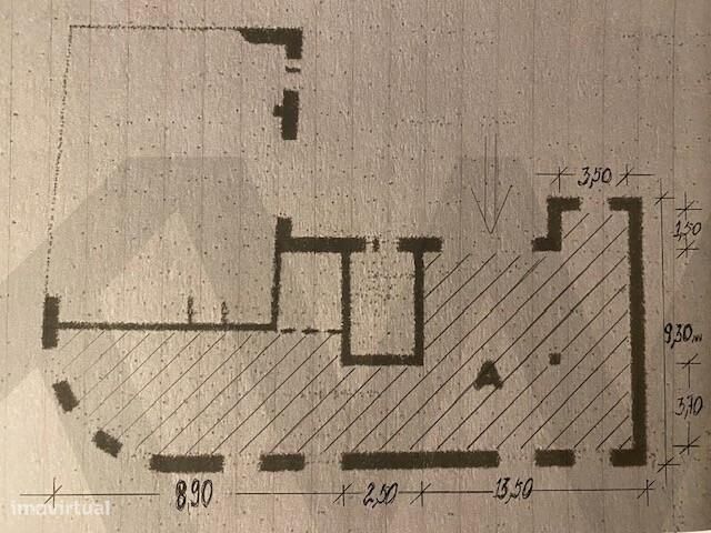 Garagem com 150m2 na Av. Republica, ao El Corte Inglês, possibilidade