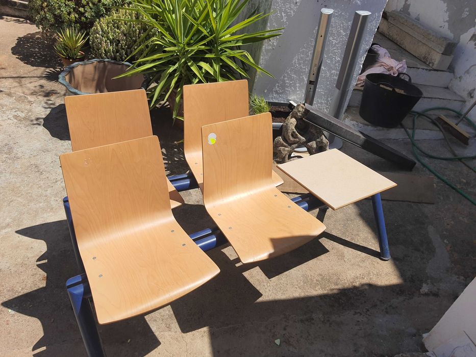 Cadeiras sala de espera