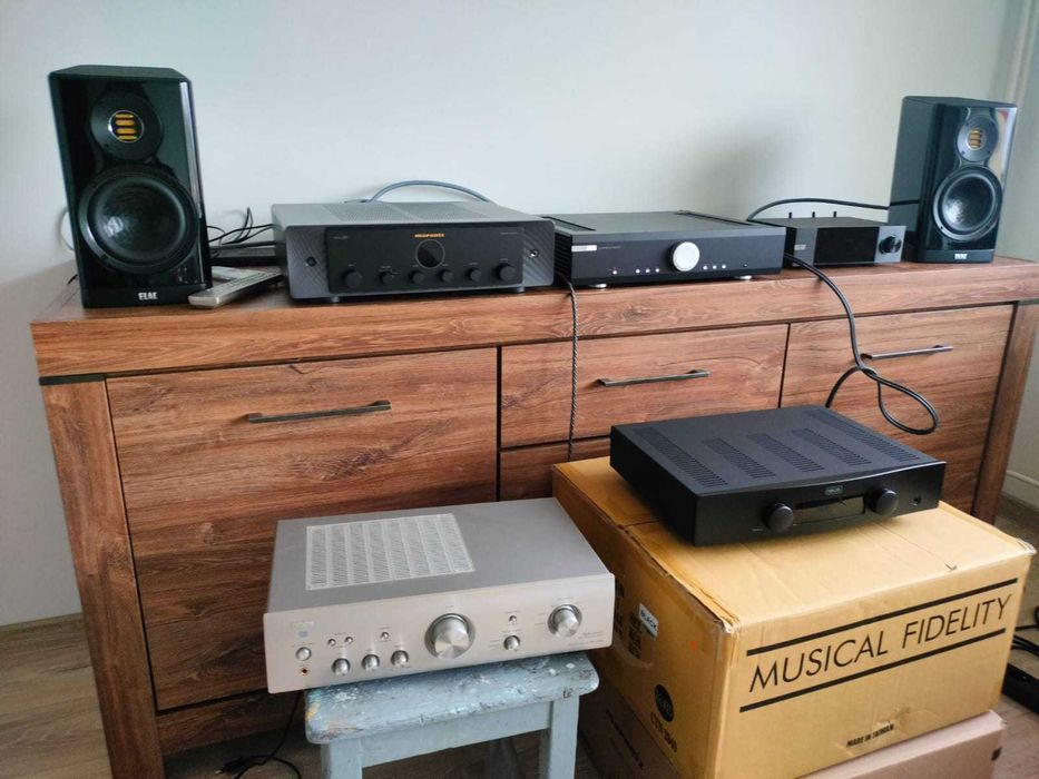 Hegel H120 wzmacniacz