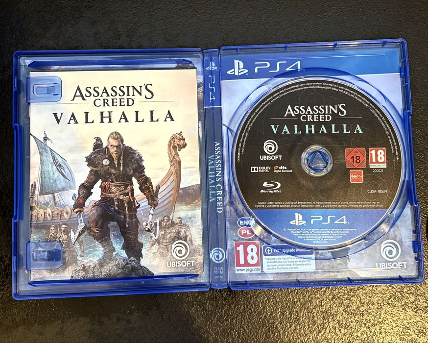 PS 4 + gra + pad