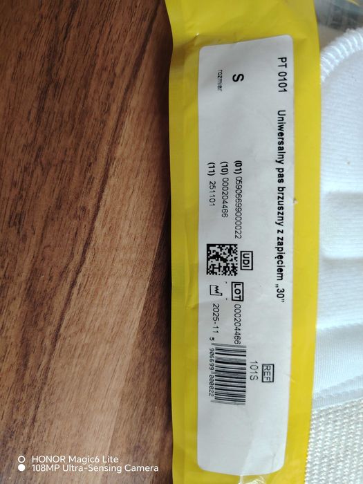 Uniwersalny pas brzuszny z zapięciem