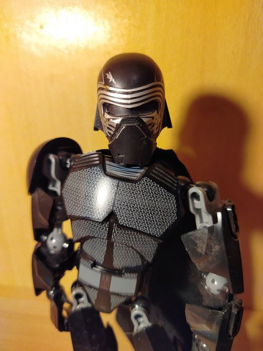 Kylo Ren z zestawu LEGO Star Wars 75117