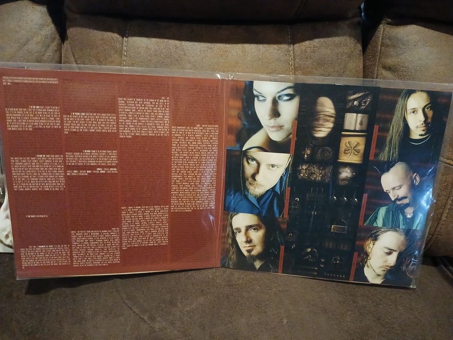 Zestaw Lacuna Coil - Delirium, Karmacode