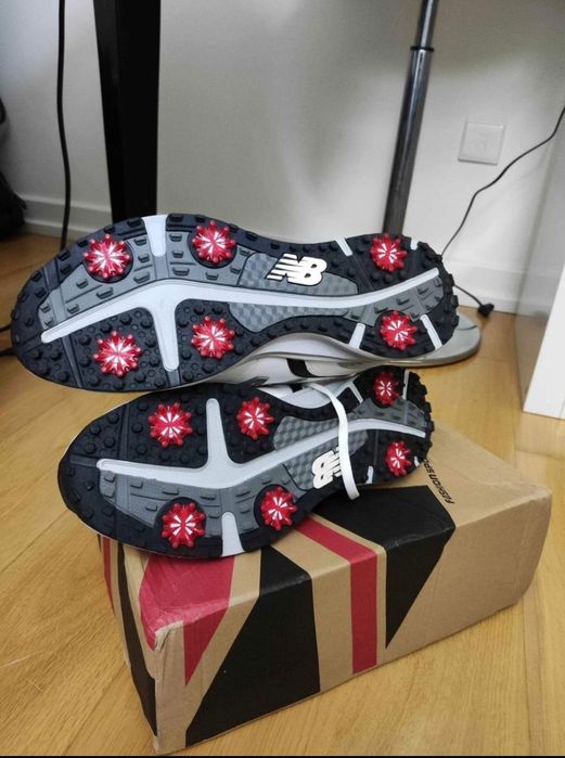 Sapatos golfe  New Balance novos 44/45
