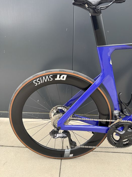 Canyon Aeroad shimano ultegra di2 dtswiss