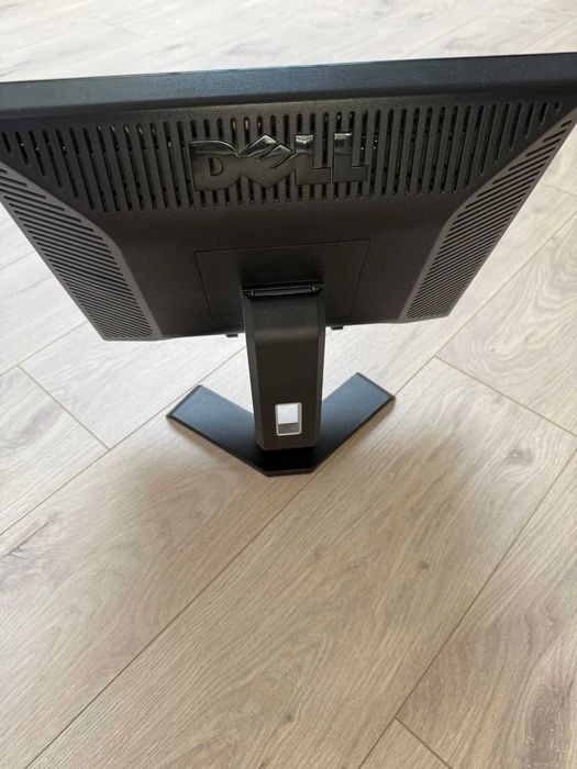 Monitor Dell 19"