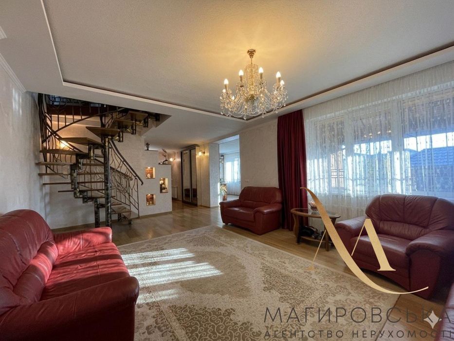 Продаж затишного будинку в Рудне. Без комісії.