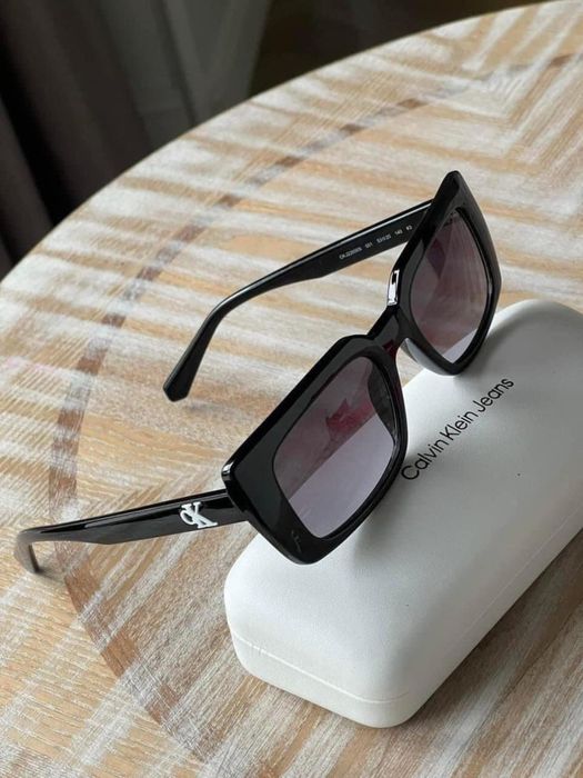 Окуляри calvin klein