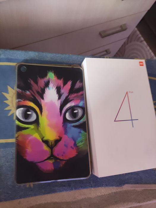 Продам планшет Mi Pad 4 plus Lte,на сим карте, состояние нового