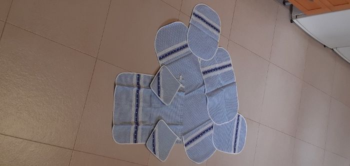 Bonito conjunto de naprons de cozinha