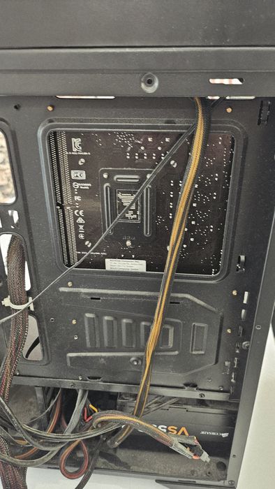 Komputer PC i5-10400F / 16GB DDR4 / ASUS