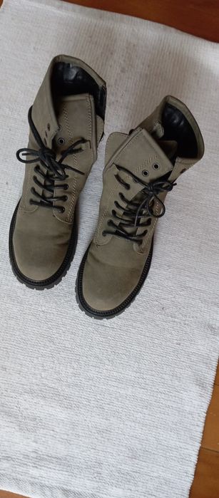 Botas estilo casual (usadas uma vez)