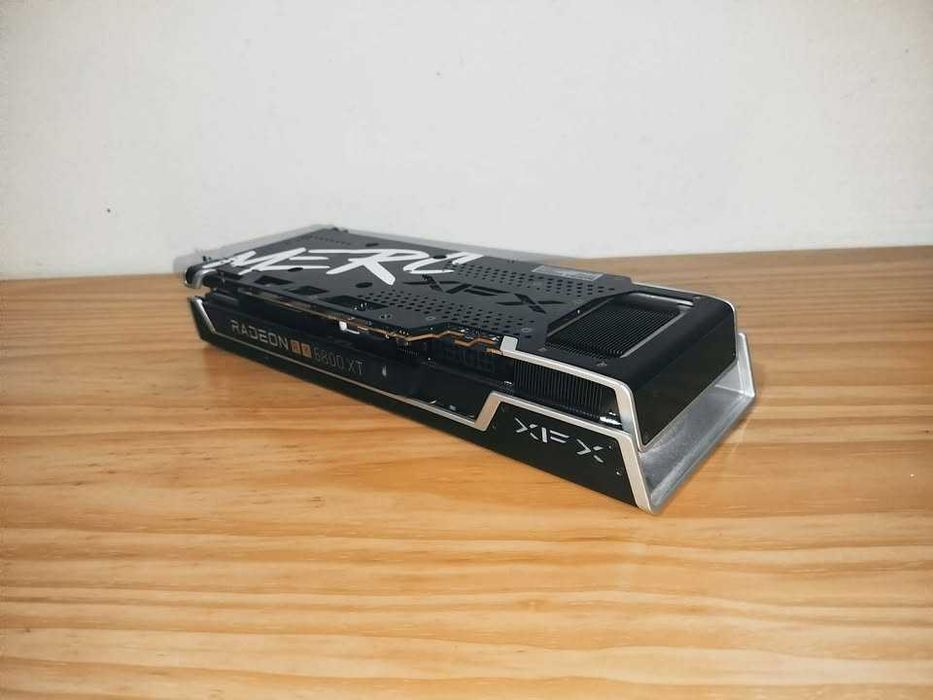 Placa Gráfica RX 6800 XT 16GB