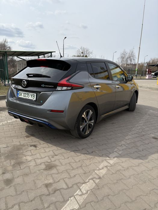 Nissan Leaf 2021