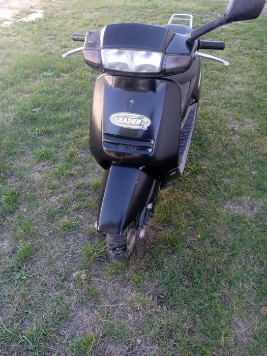 Продам срочно скутер Хонда леад