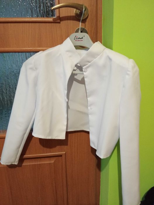 Białe bolerko z gładkiej tkaniny