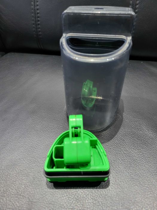 Zbiorniczek brudnej wody do f500