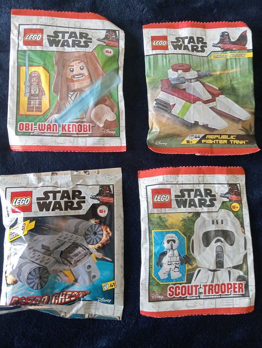 Figuras Lego ainda embaladas