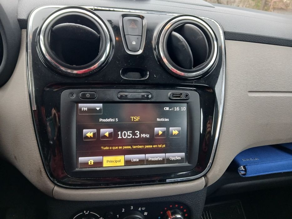 Dacia Lodgy 1.5 dCi Confort 7L 2013