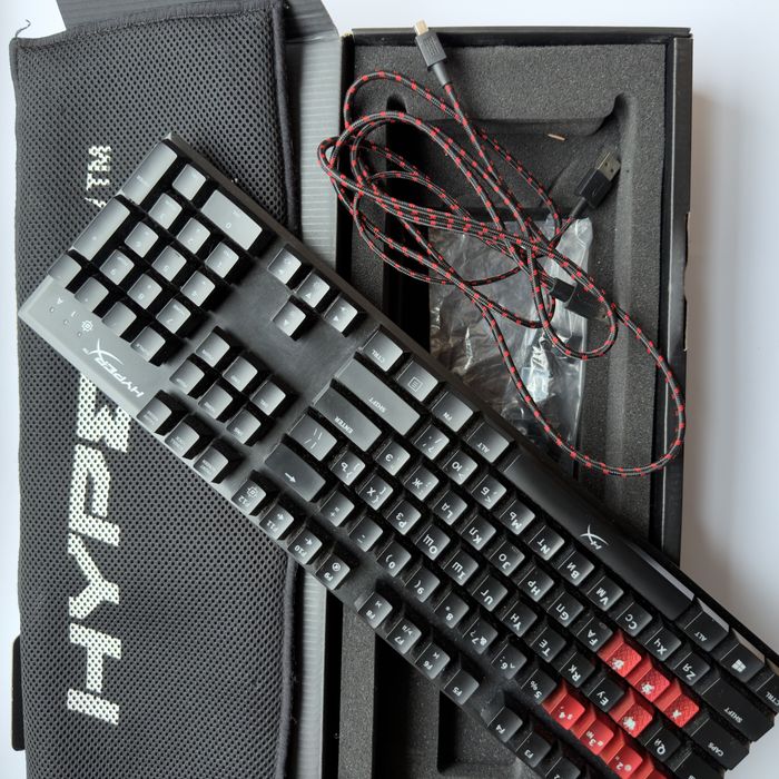 клавіатура HyperX Alloy fps Cherry MX
