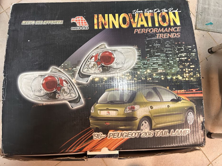 Opticas traseiras Peugeot 206