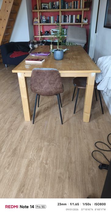 Mesa grande de madeira