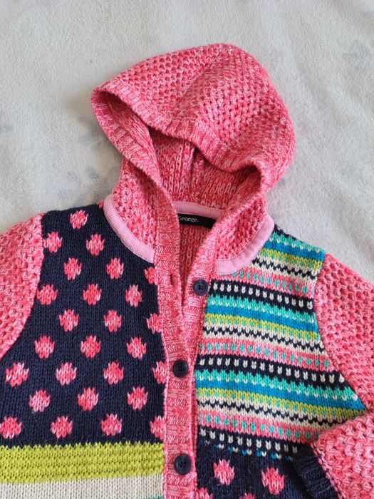 Sweterek rozmiar 98-104