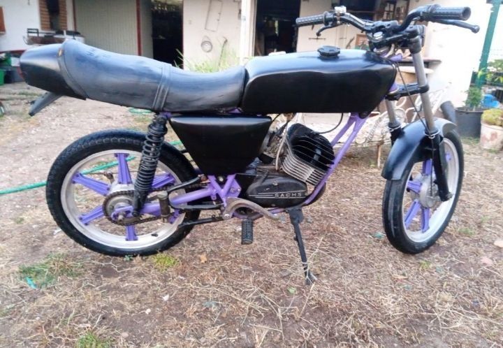 Troco Suzuki RM 250 ou macal tr 50 com motor Sachs