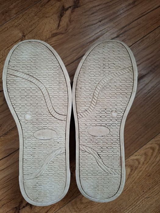 Туфлі для дівчинки