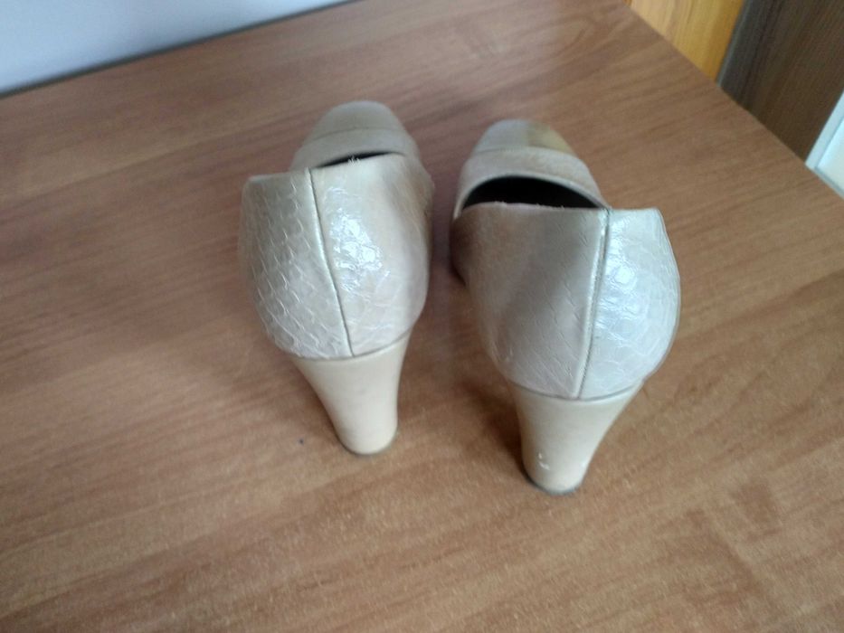 Buty damskie wysoki obcas