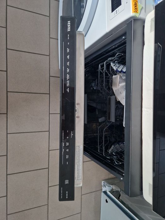 Wolnostojąca zmywarka do naczyń VESTEL 9001 MB 60cm