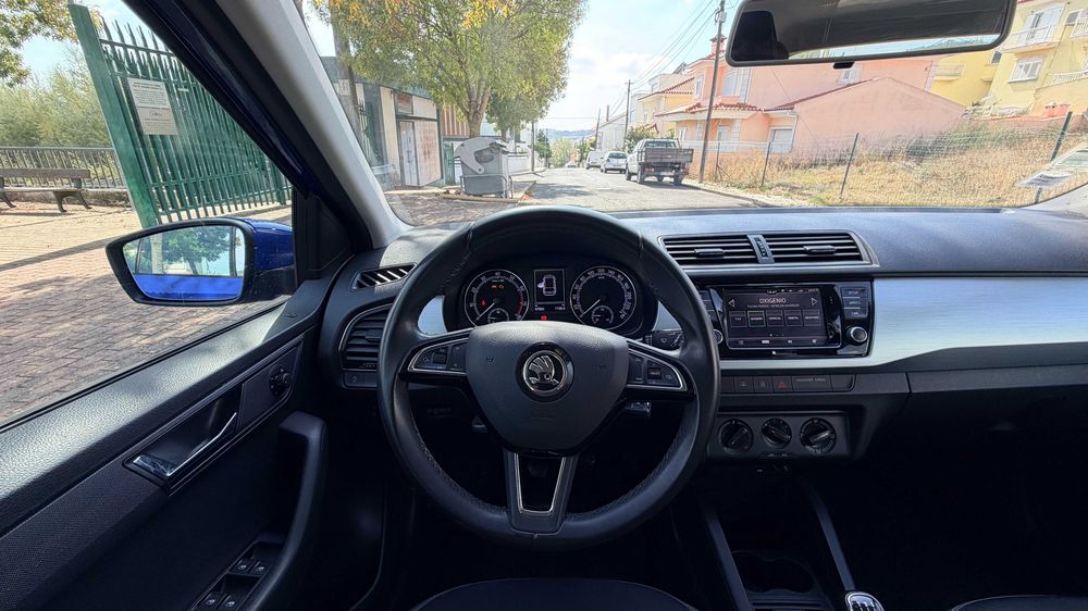 Skoda Fabia Break 1.0 MPI Ambition (75 cv) – 2019 – Apenas 57.000 km