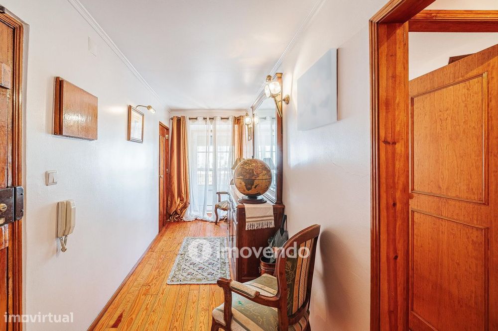 Apartamento T3 Duplex, com muita luz natural, no centro de Lisboa