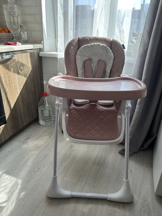 Стільчик для годування Bambi M 3890 рожевий (M 3890 rosette QT)