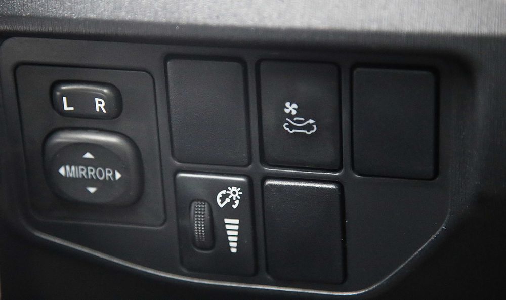 Продам Toyota Prius