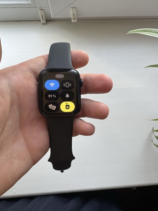 Продам Apple Watch