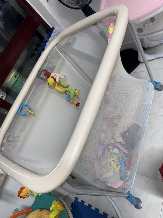 Cercadinho para bebé