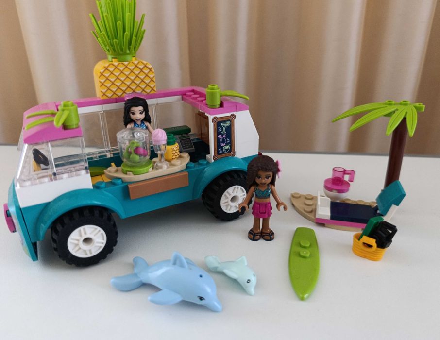 Конструктор LEGO Friends Mobile Strandbar 143 деталі