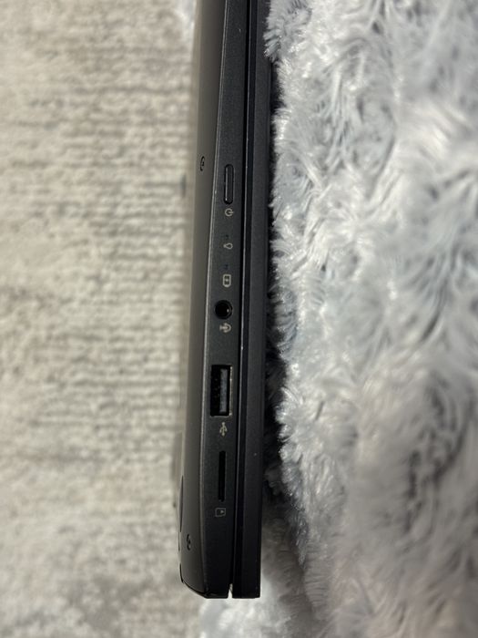 Ноутбук Asus ZenBook Flip 14 (трансформер 2-в-1)