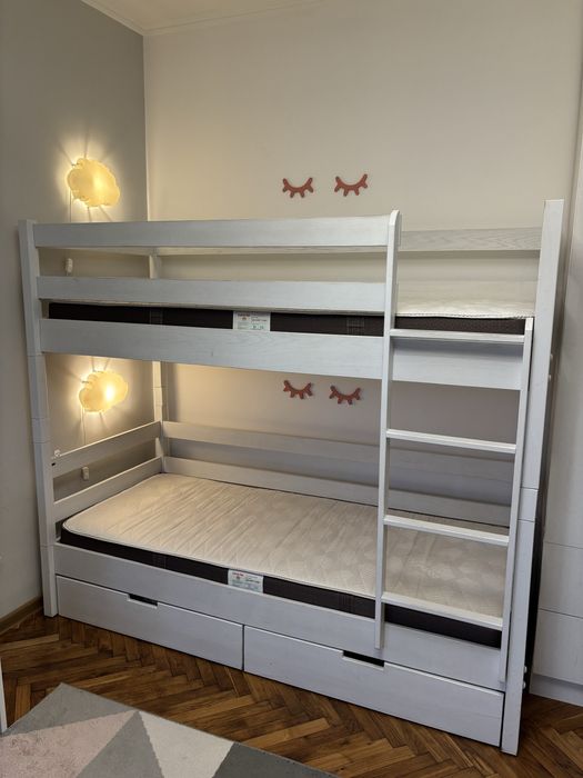Ліжко дитяче двоярусне-двоповерхове масив дуба