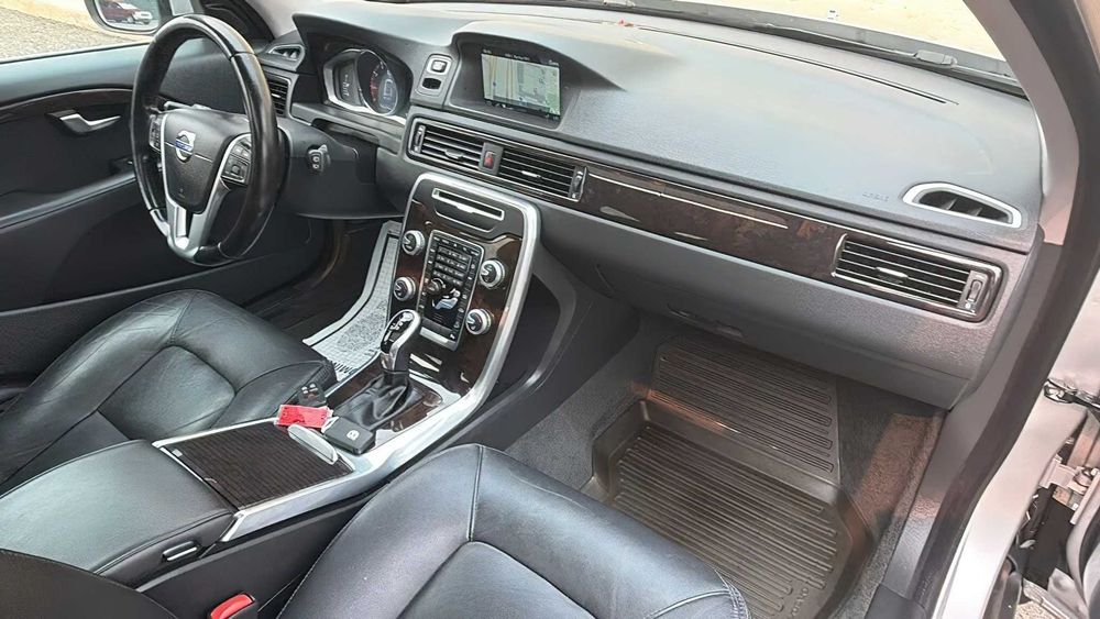 Volvo XC70 T5 Premier      2016