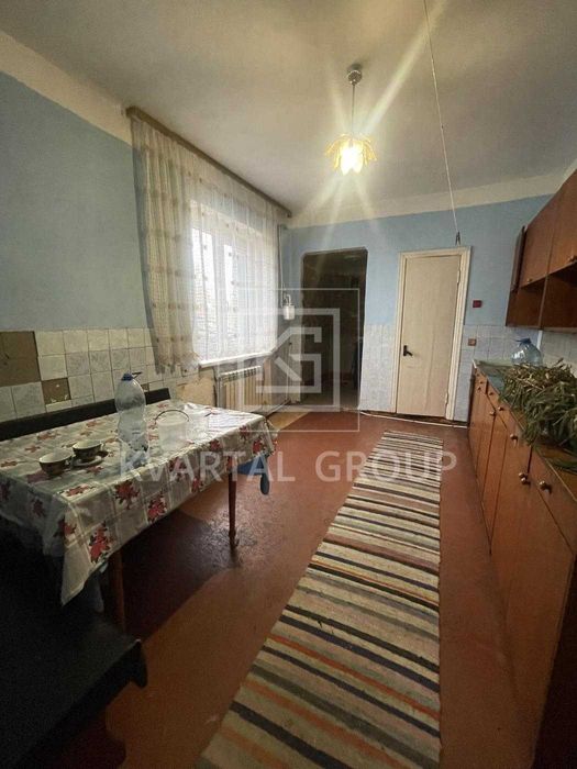 Продам будинок з газом в місті. СЕРТИФІКАТ ТАК  , 12 соток землі.