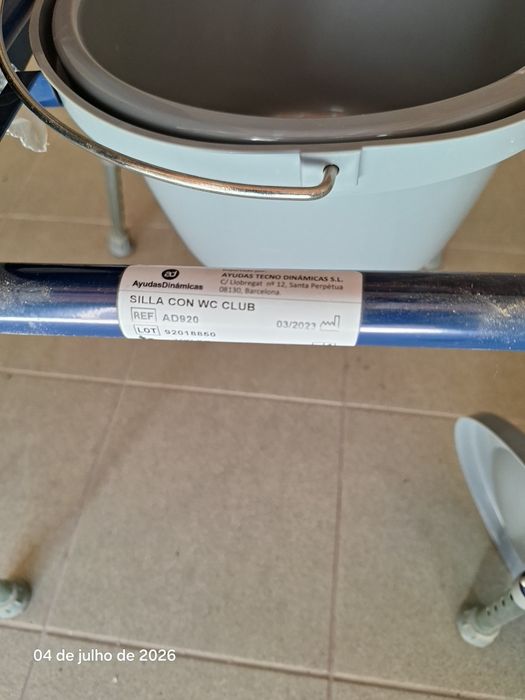 Cadeira Sanitária