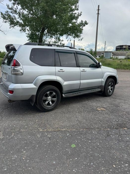 Продам Toyota Land Cruiser Prado
