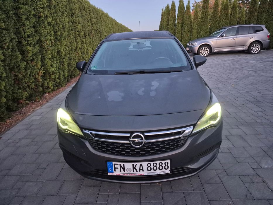 Opel Astra 139000Km 1.4T/150PsNavigacja