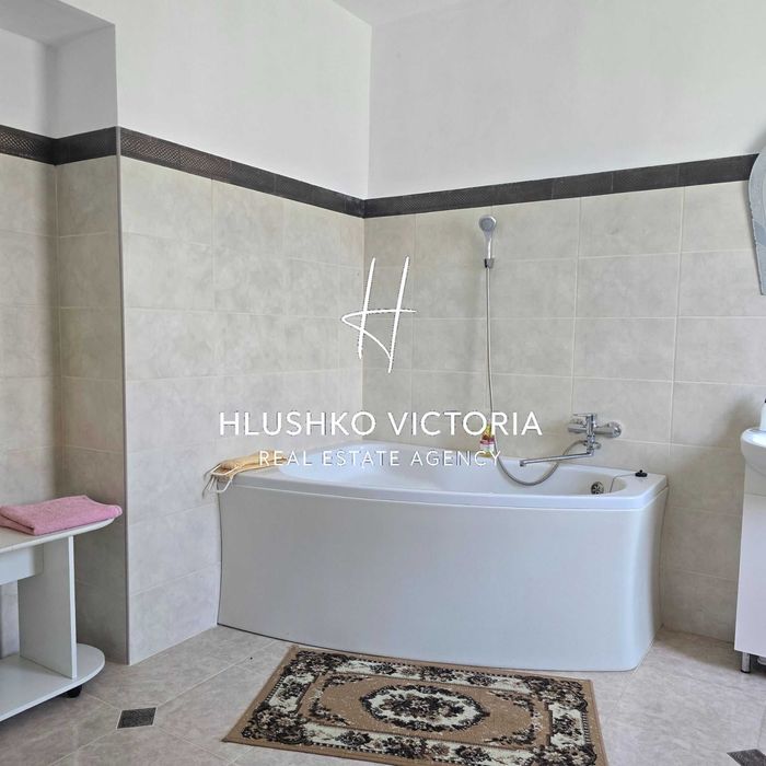 Продаж будинку в с. Ременів